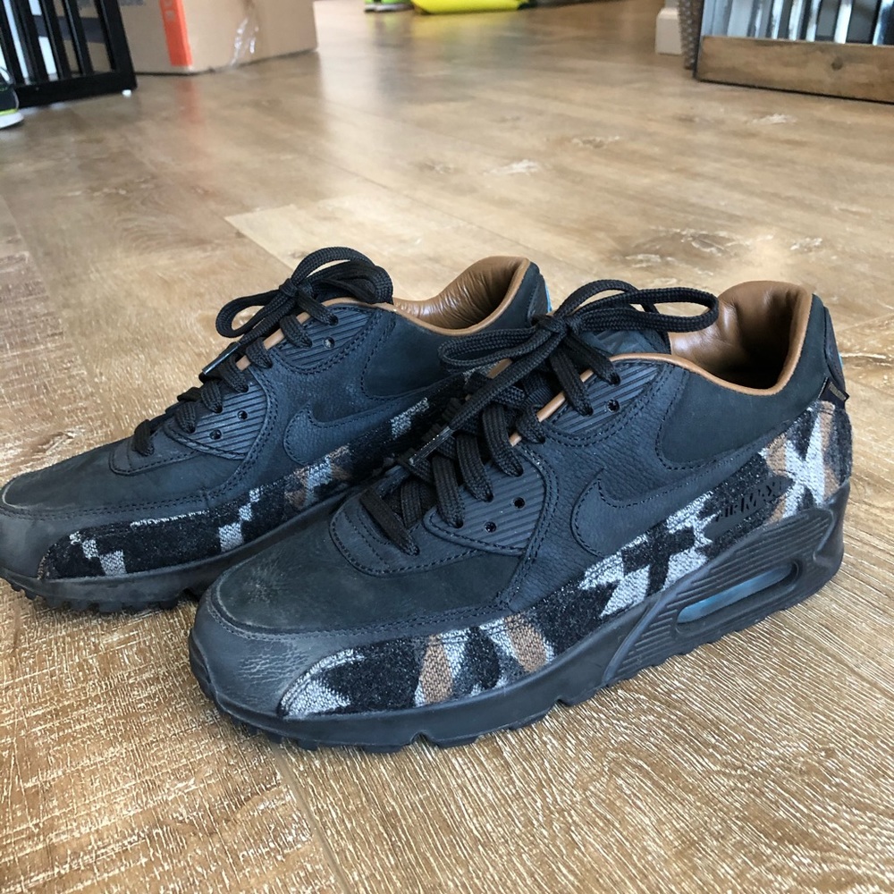 NIKE Air Max Pendleton (Special Edition)